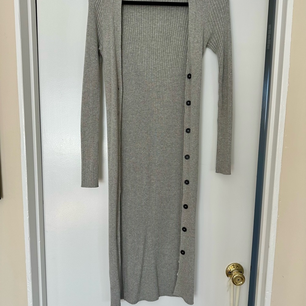 Forever 21 Light Gray Ribbed Knit Cardigan